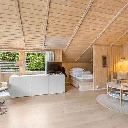 Vilmar - 250m From The Sea By Interhome Skælskør